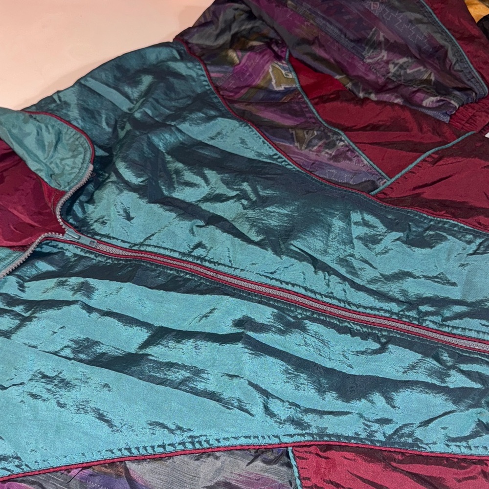 Vintage Rock Creek Burgundy, Teal, &‎ Aztec Print Windbreaker Size Medium - Picture 5 of 8